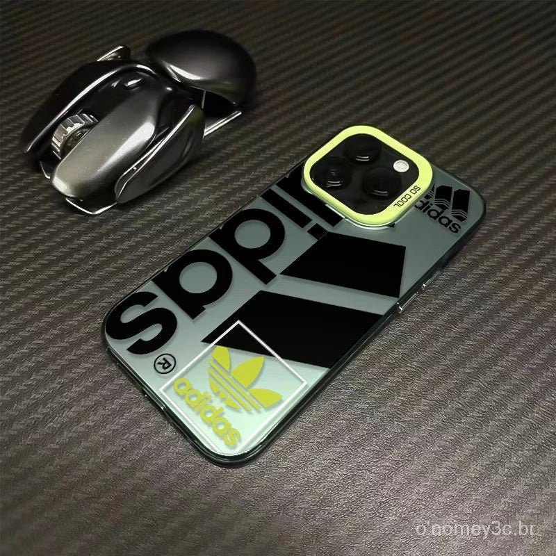 Capinha de iPhone Adidas