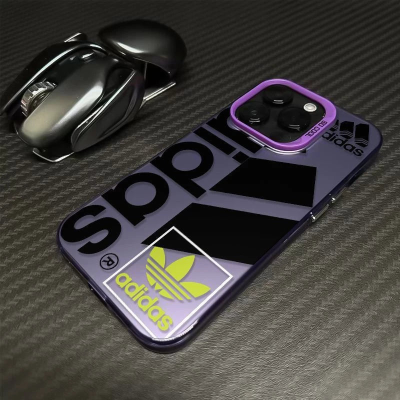 Capinha de iPhone Adidas