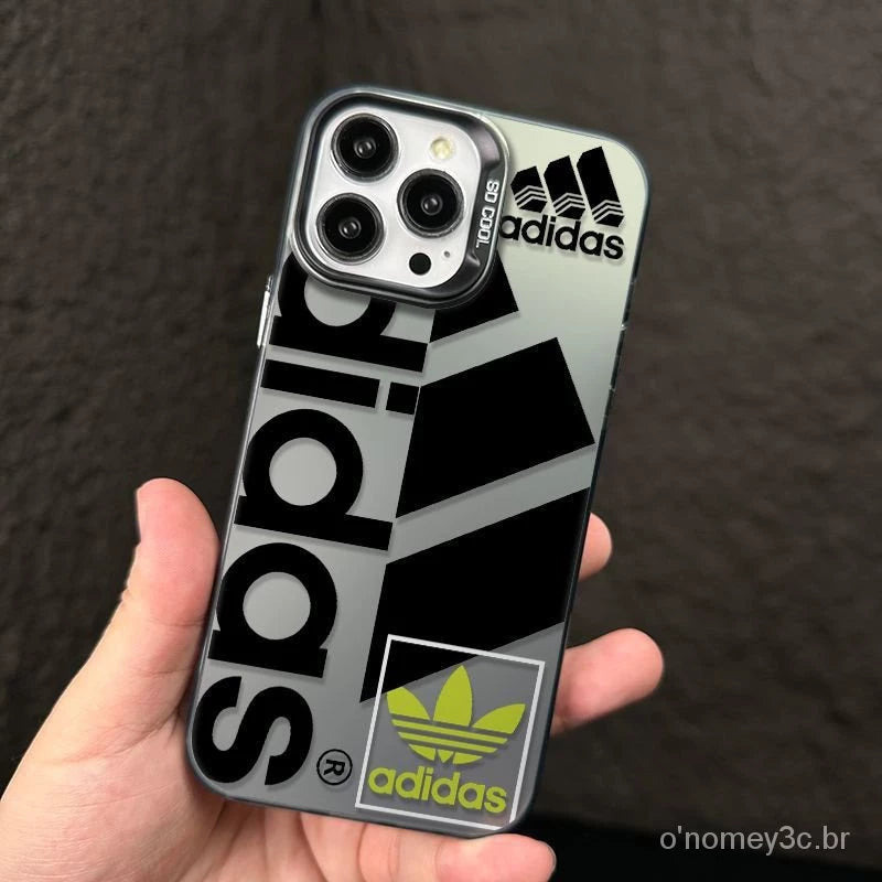 Capinha de iPhone Adidas